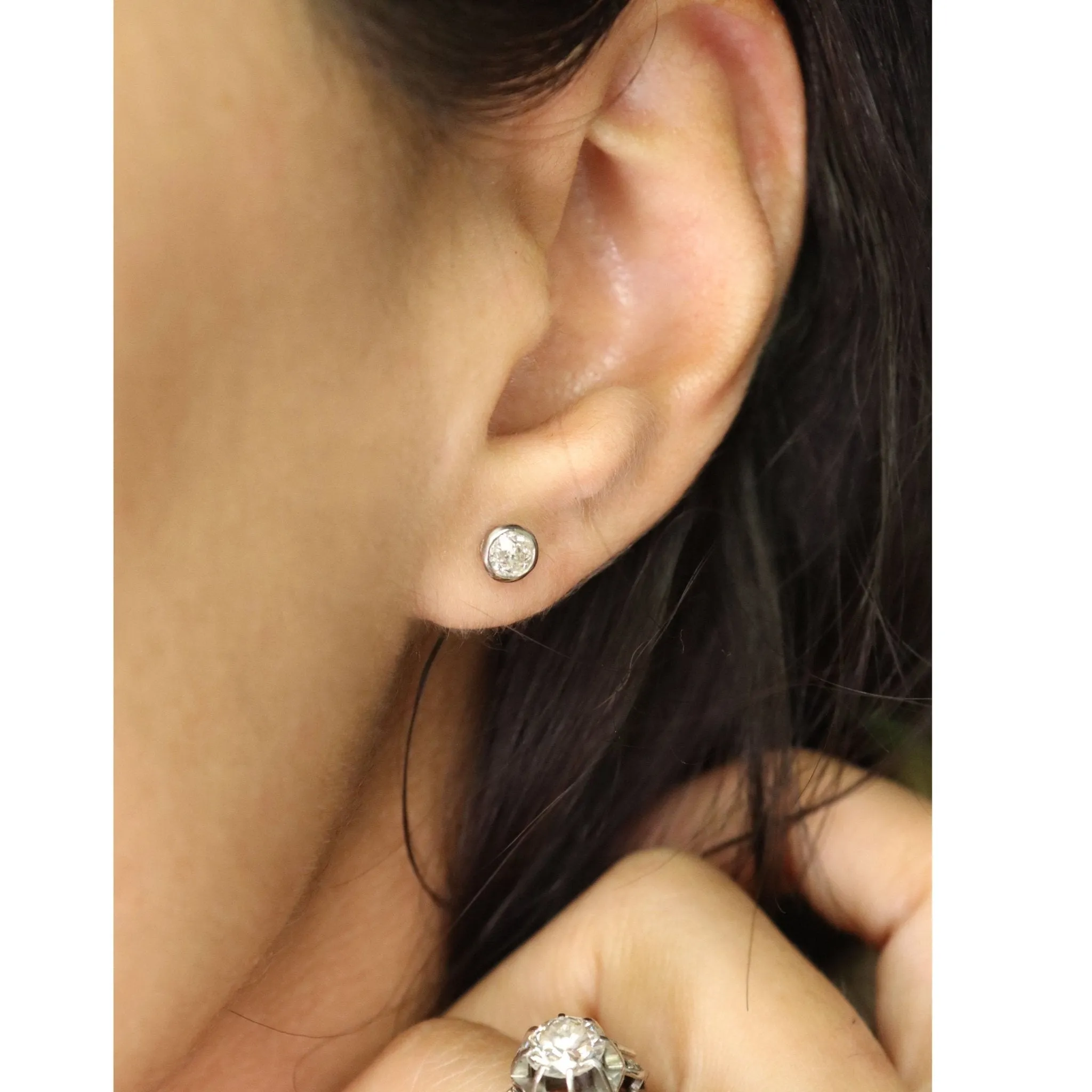 18 Carat White Gold Diamond Stud Earrings