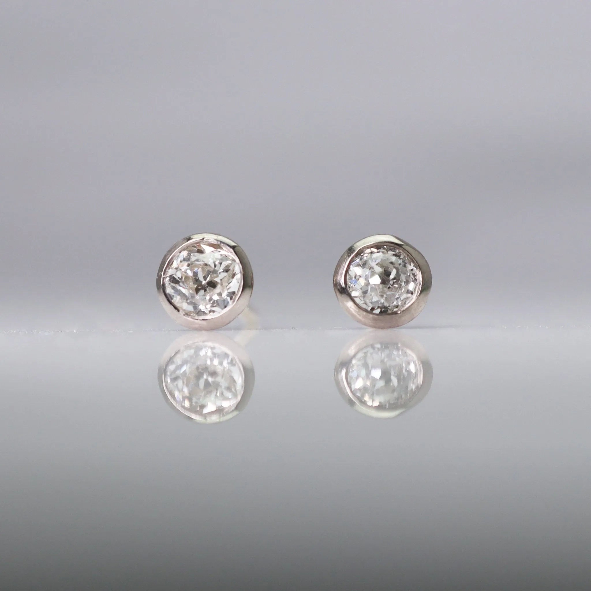 18 Carat White Gold Diamond Stud Earrings