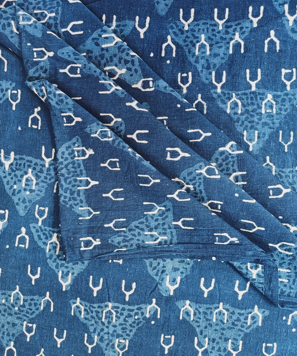 2.5 m Indigo dyed hand spun handwoven cotton dabu print kurta material