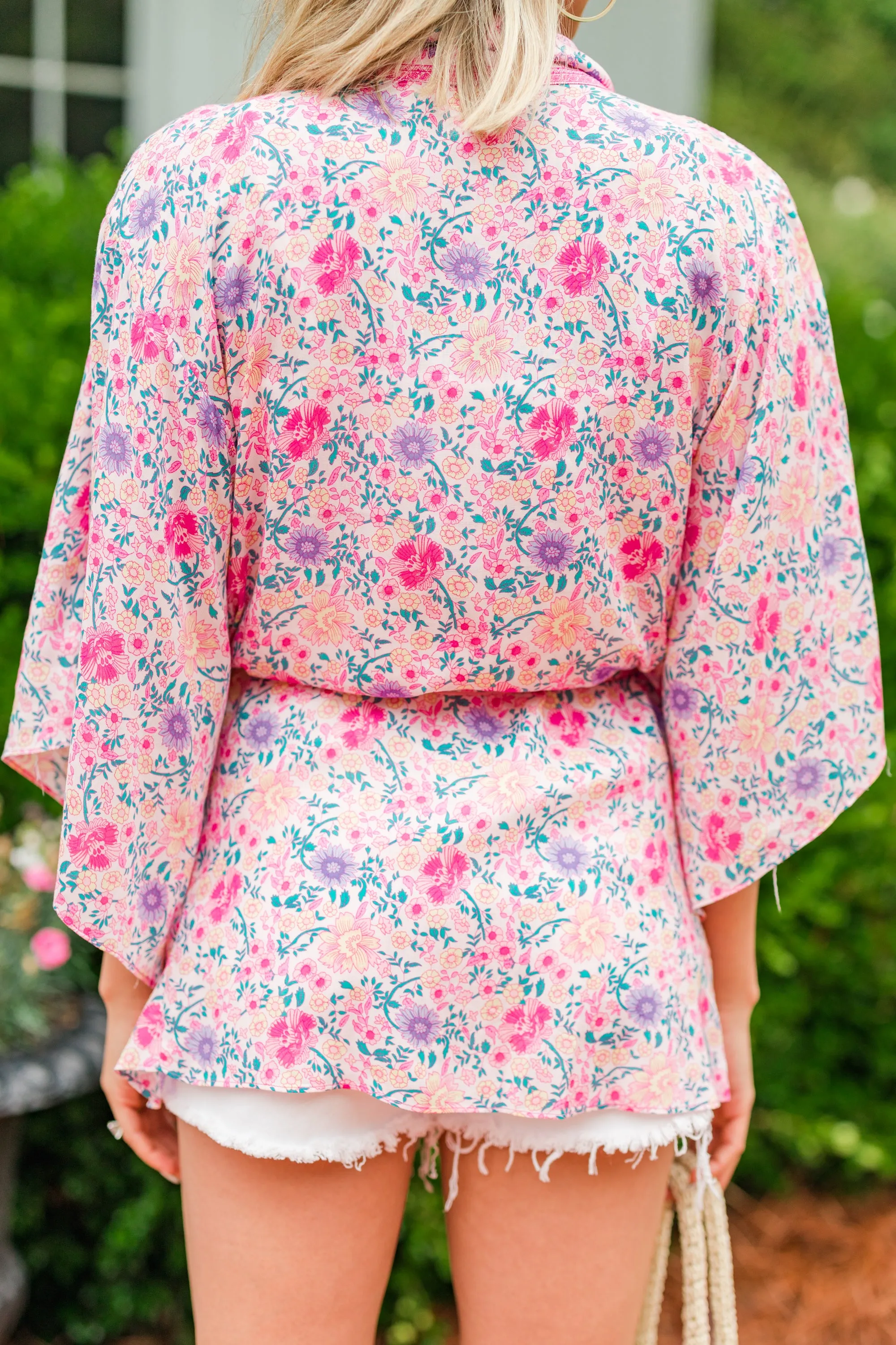 A Moment In Time Pink Floral Kimono