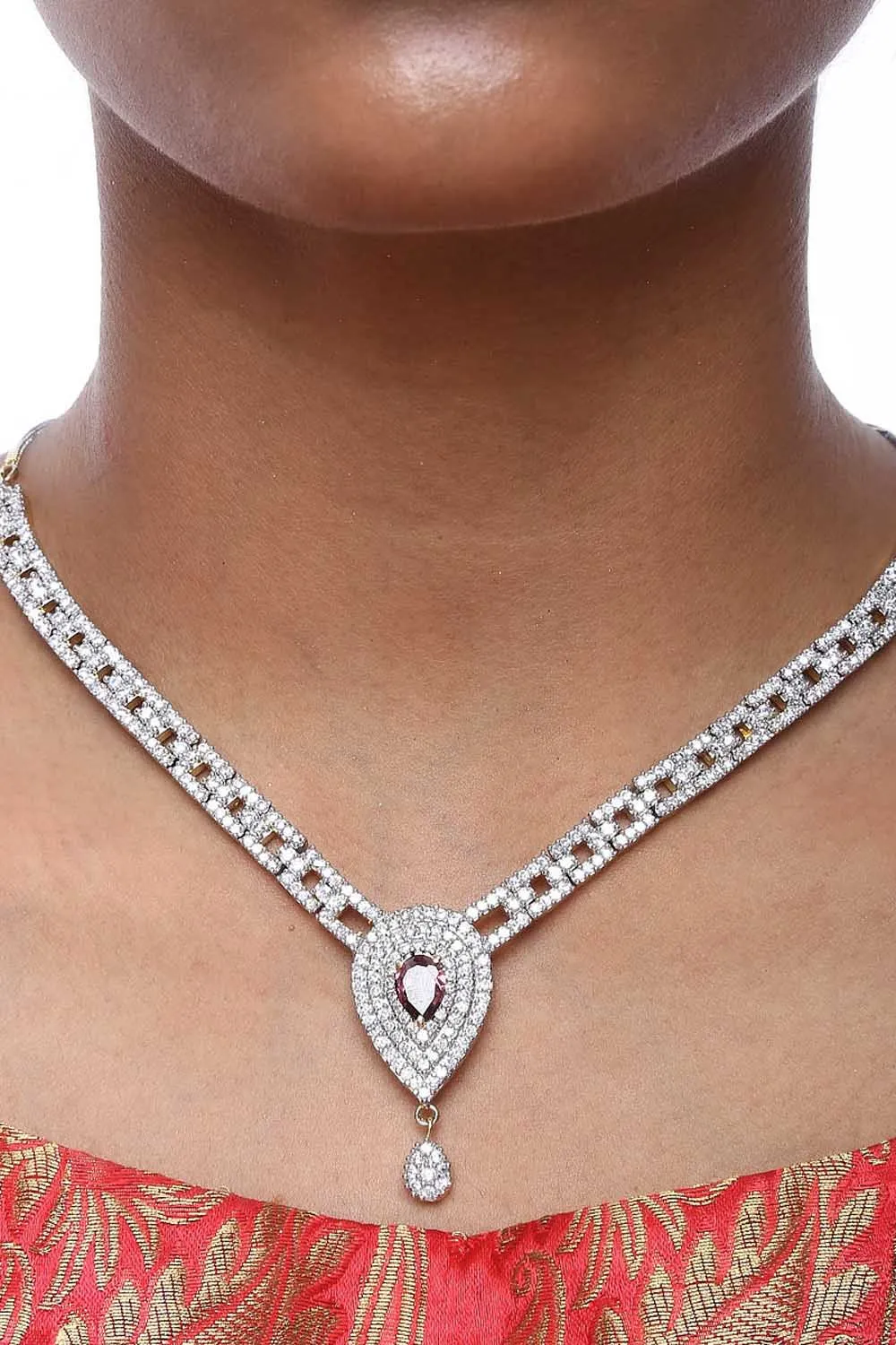 Alloy Necklace and Earring Sets in Diamond