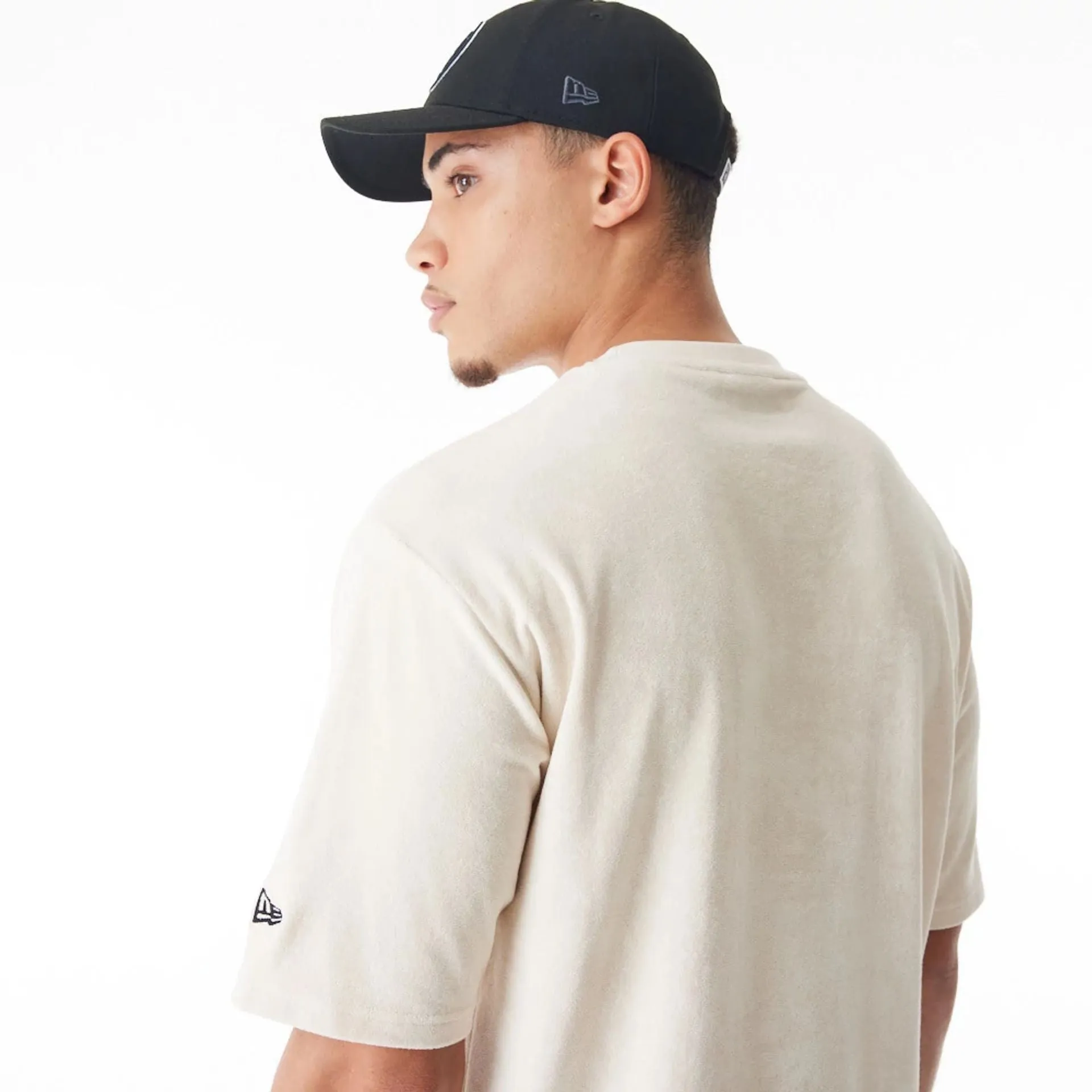 Brooklyn Nets NBA Lifestyle Velour Light Beige Oversized T-Shirt