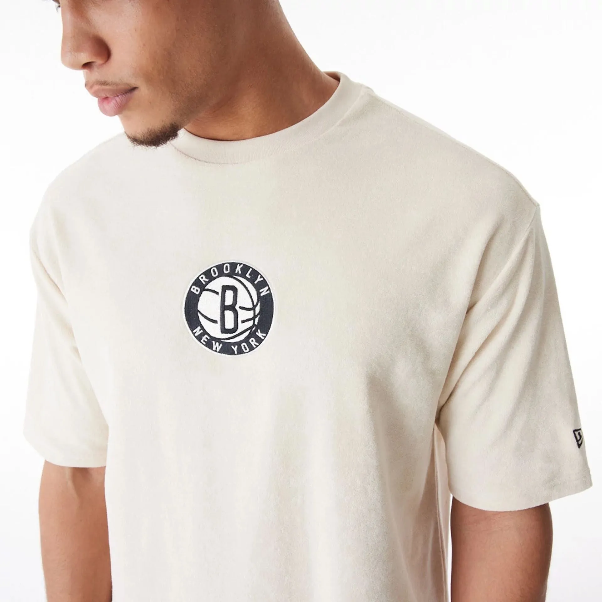 Brooklyn Nets NBA Lifestyle Velour Light Beige Oversized T-Shirt