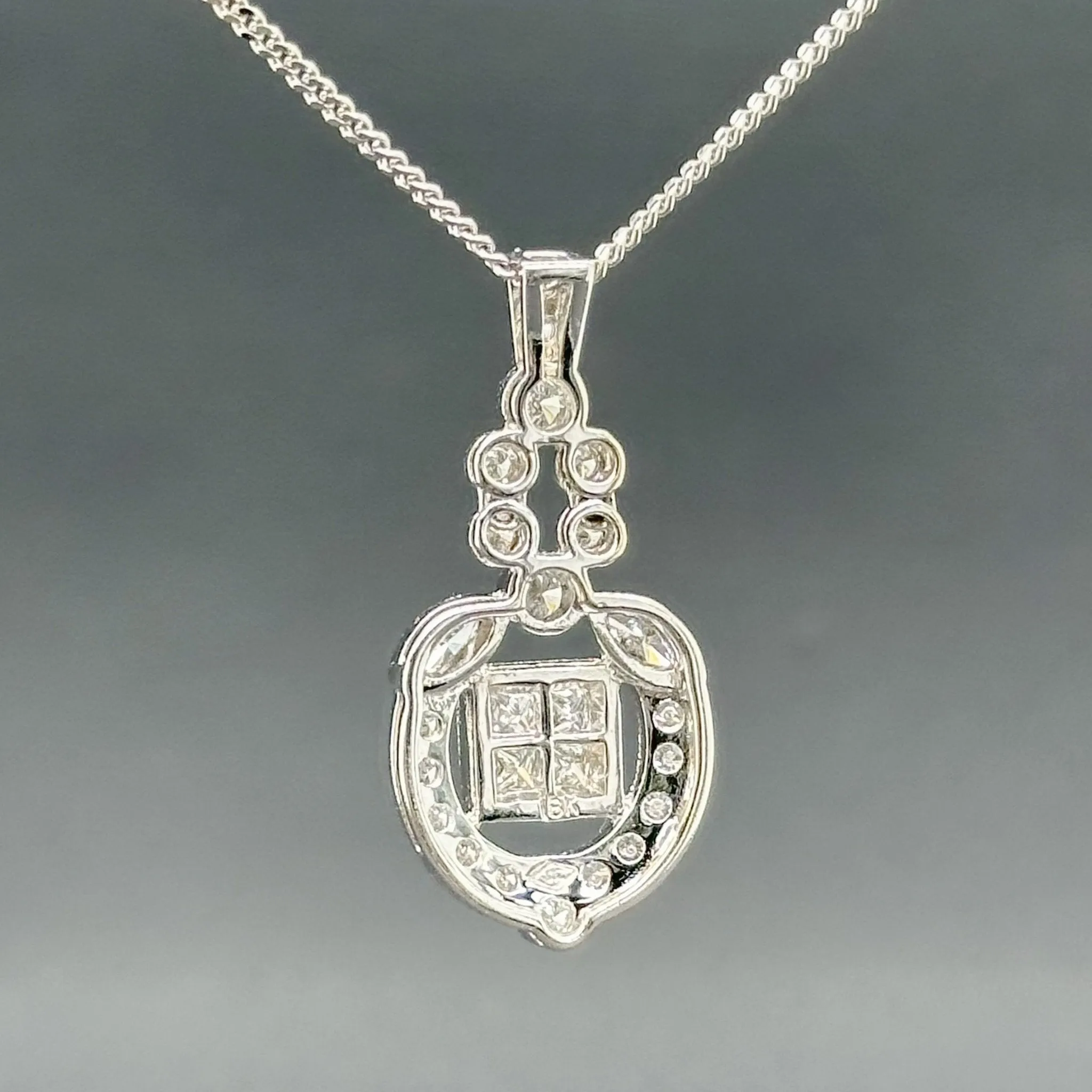 Estate 18K W Gold 1.18ctw G-H/SI1-2 Diamond Geometric Pendant