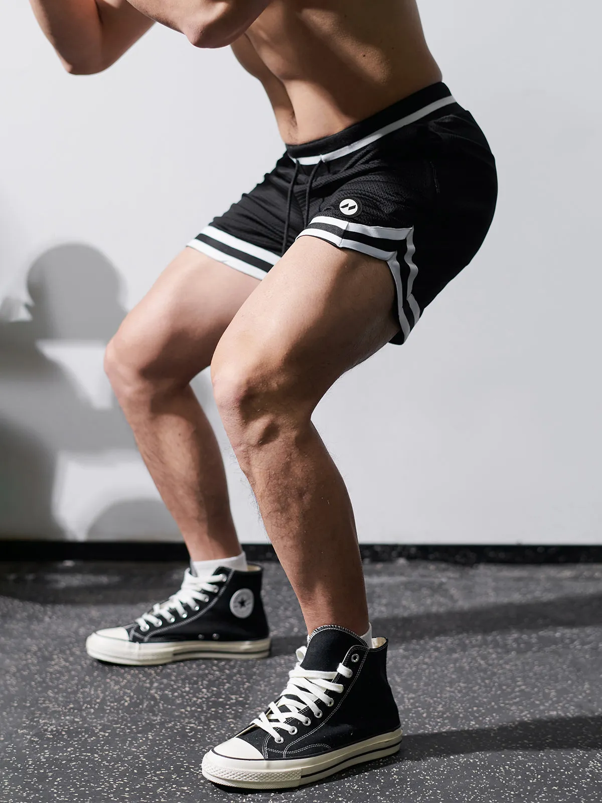 Gym To Street Mesh 6" Short-Black