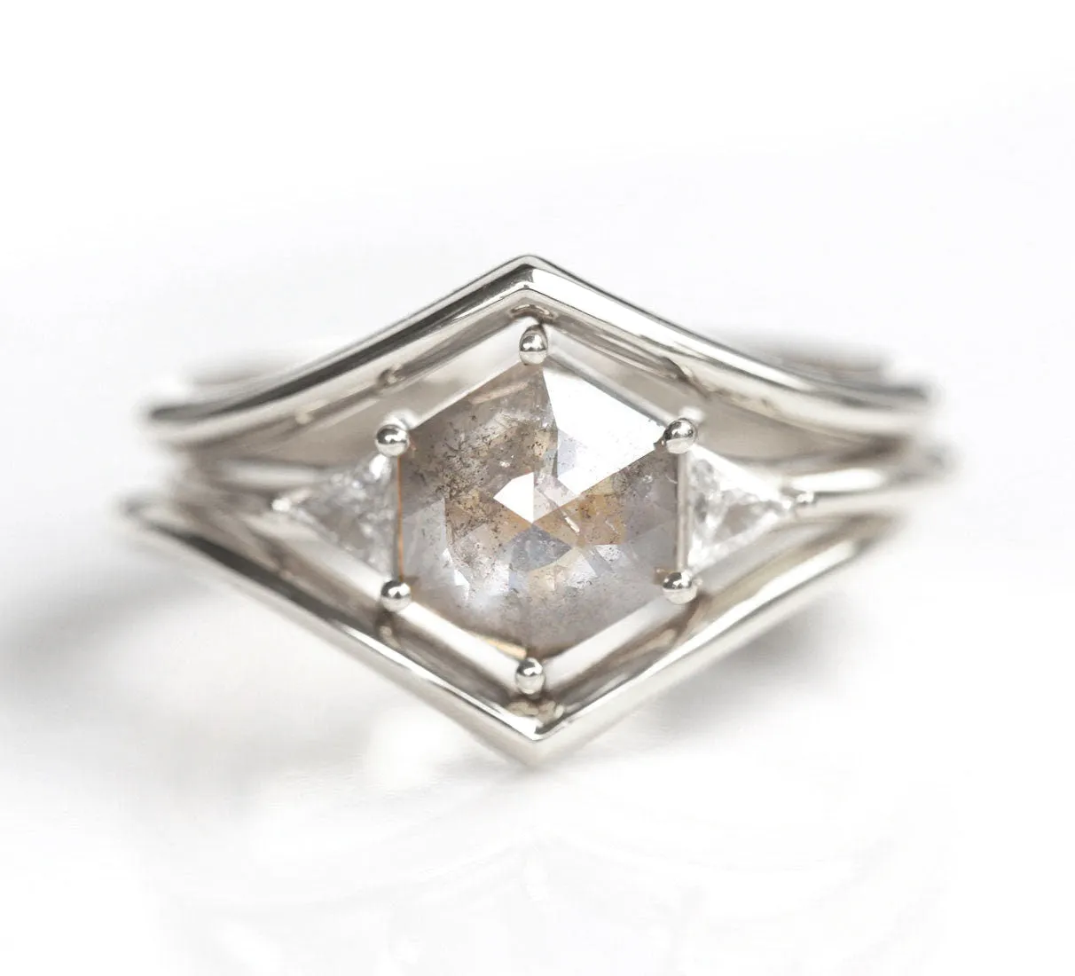 Hexagon Salt Pepper Ring With Side Triangle White Diamonds